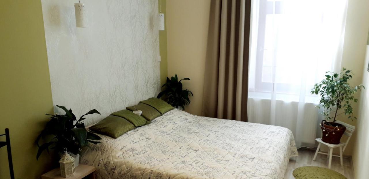 Diána Apartmanház Keszthely Esterno foto