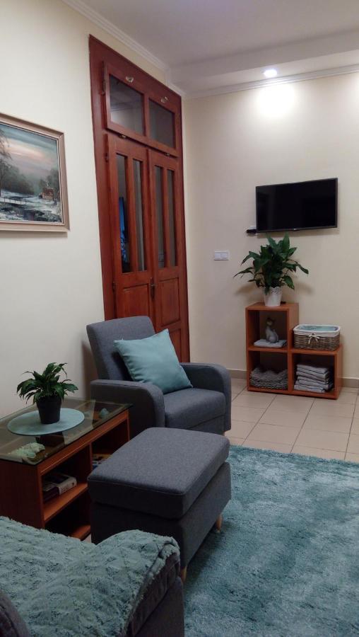 Diána Apartmanház Keszthely Esterno foto
