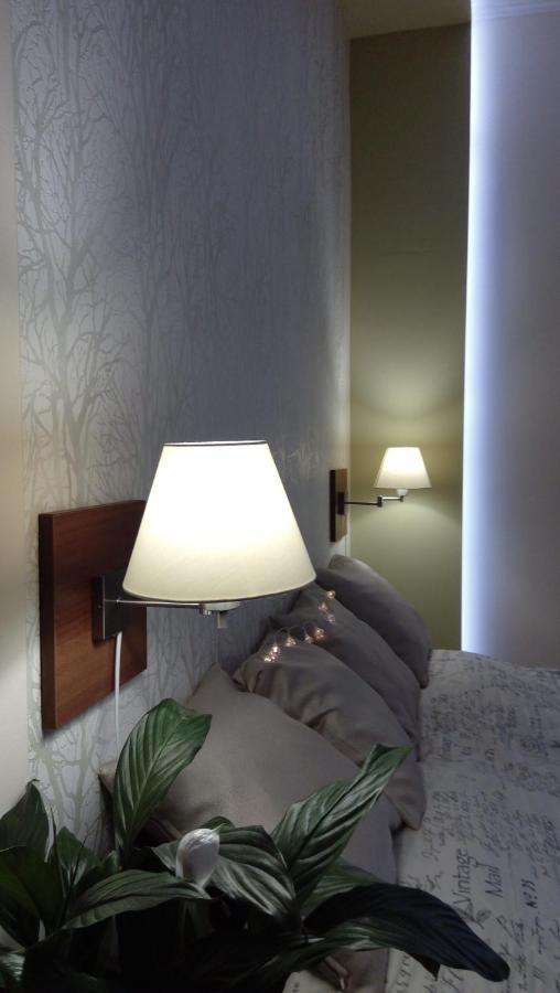 Diána Apartmanház Keszthely Esterno foto