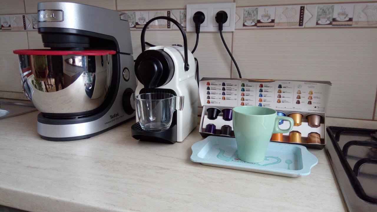 Diána Apartmanház Keszthely Esterno foto