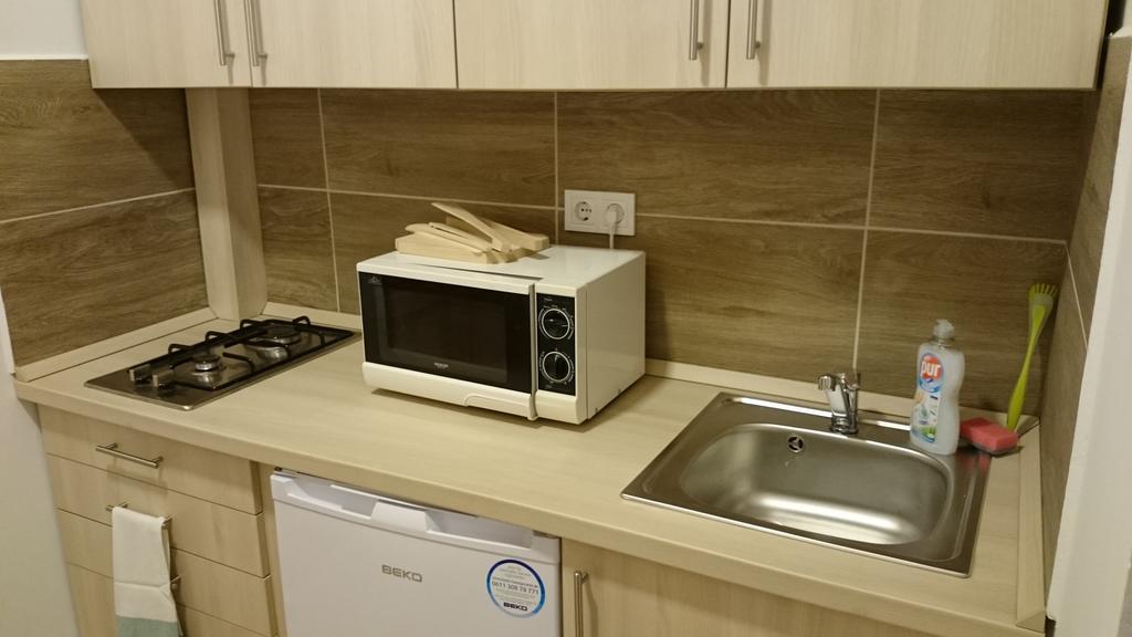 Diána Apartmanház Keszthely Esterno foto